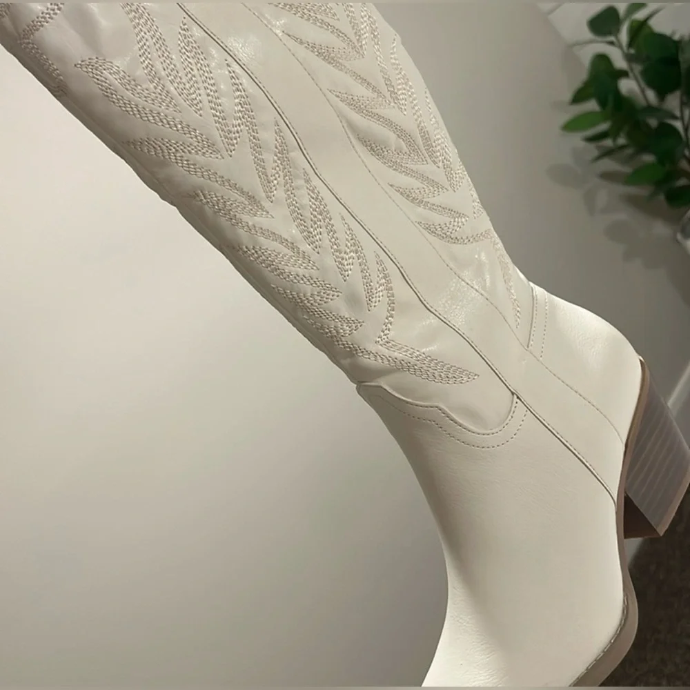 Oasis Society “Samara” Tall Western Boho Cowgirl Boots Embroidered White 7.5 New - Picture 8 of 16